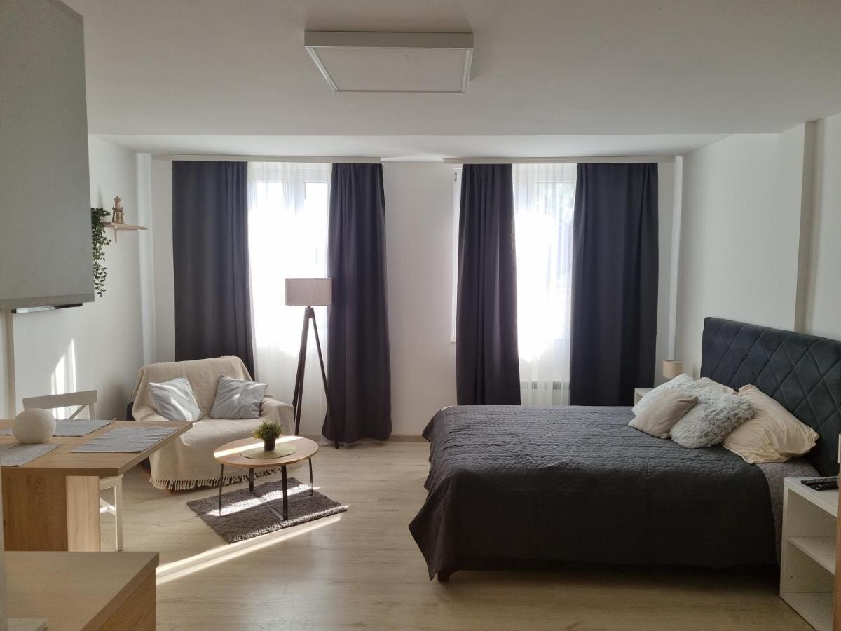 West In Apartments Čačak Екстериор снимка