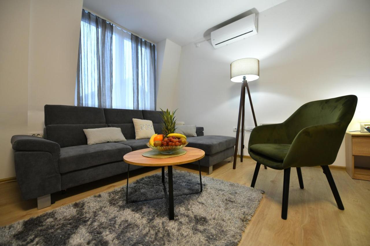 West In Apartments Čačak Екстериор снимка