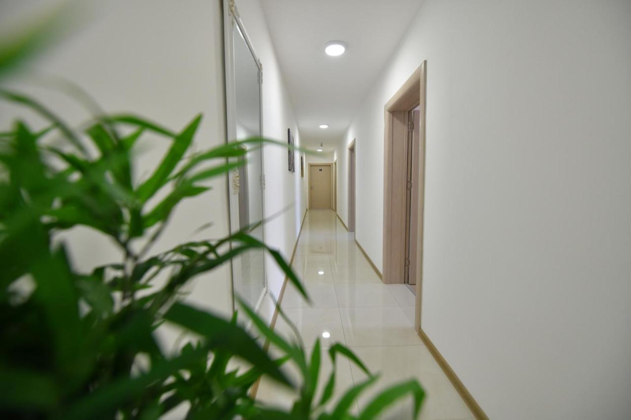 West In Apartments Čačak Екстериор снимка
