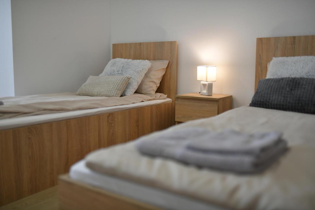 West In Apartments Čačak Екстериор снимка