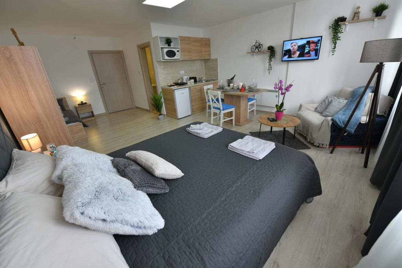 West In Apartments Čačak Екстериор снимка