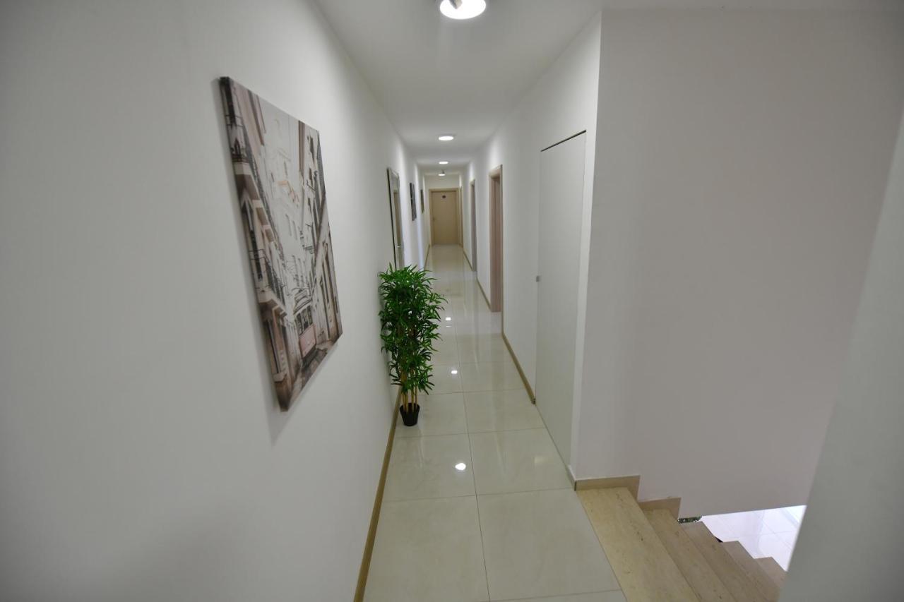West In Apartments Čačak Екстериор снимка