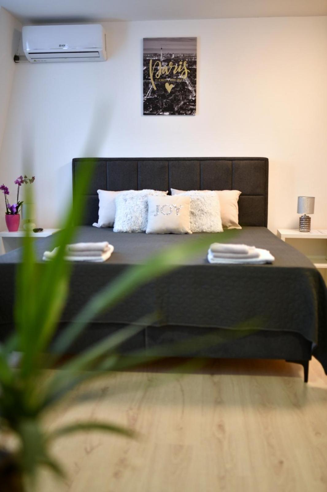 West In Apartments Čačak Екстериор снимка